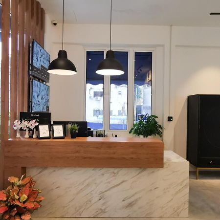 Attrus Bed & Breakfast Johor Bahru Bagian luar foto