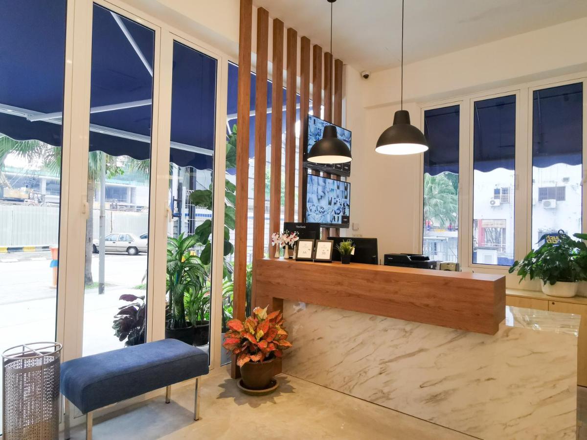Attrus Bed & Breakfast Johor Bahru Bagian luar foto