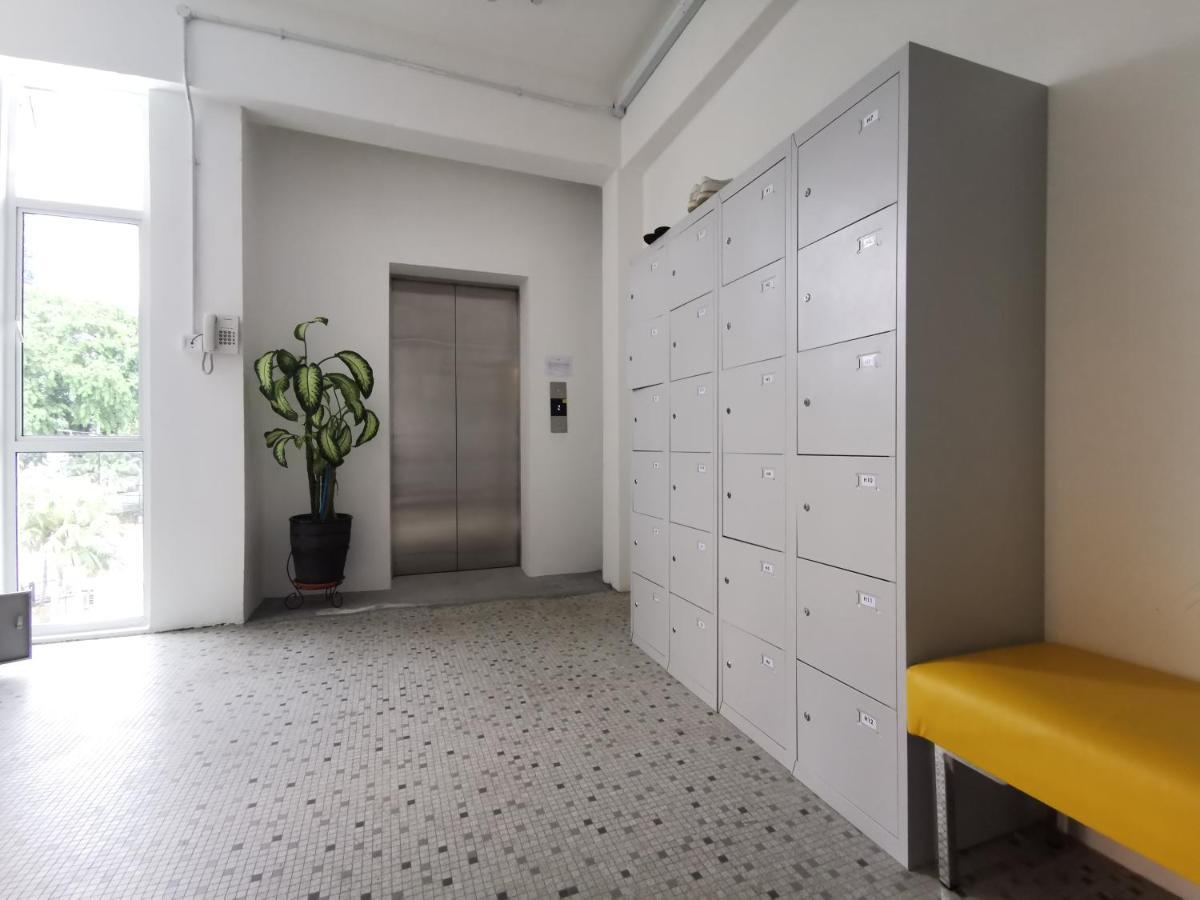 Attrus Bed & Breakfast Johor Bahru Bagian luar foto